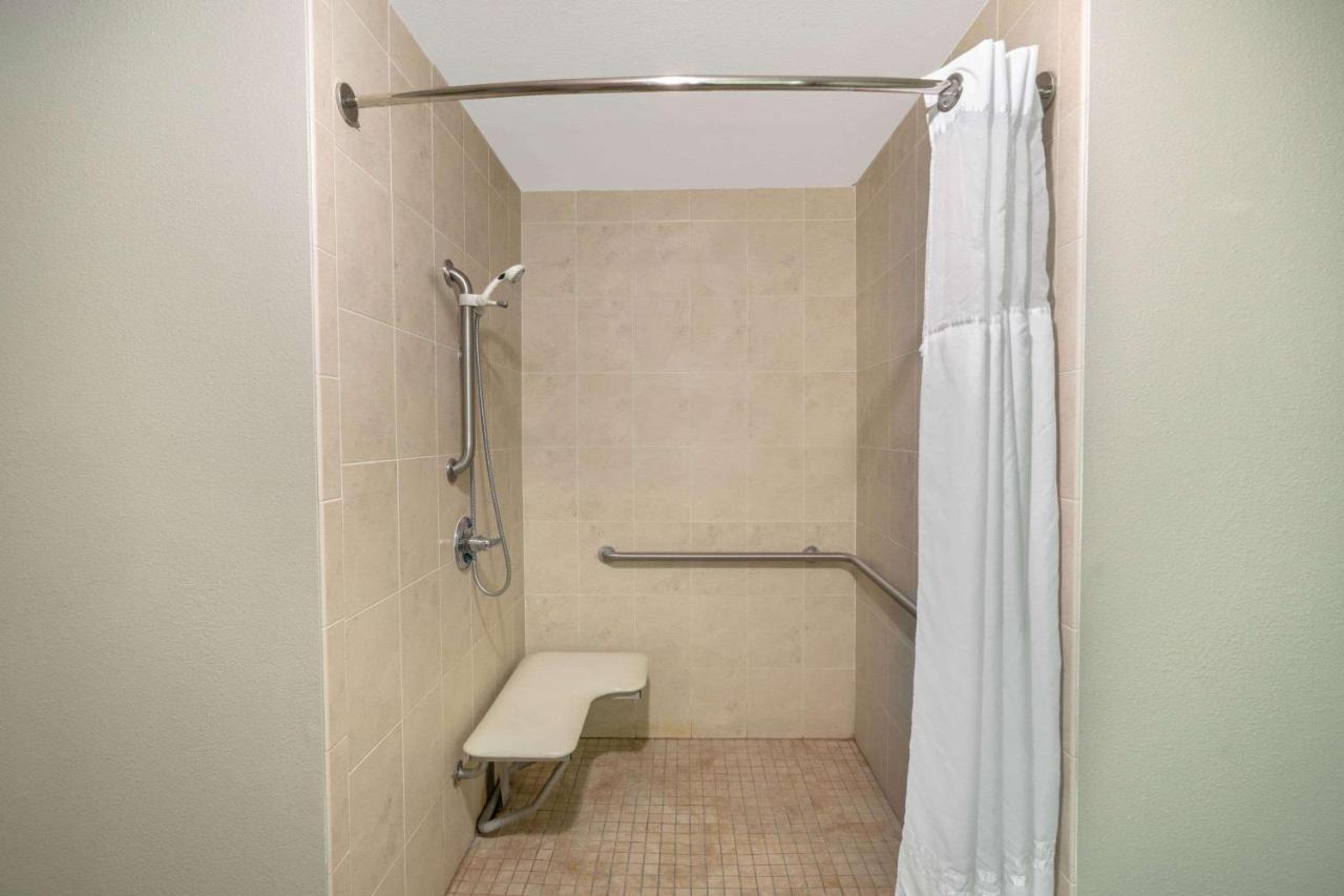 La Quinta By Wyndham Latham Albany Airport Hotell Eksteriør bilde